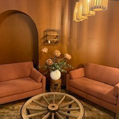 Small snuggle Sofa teracotta