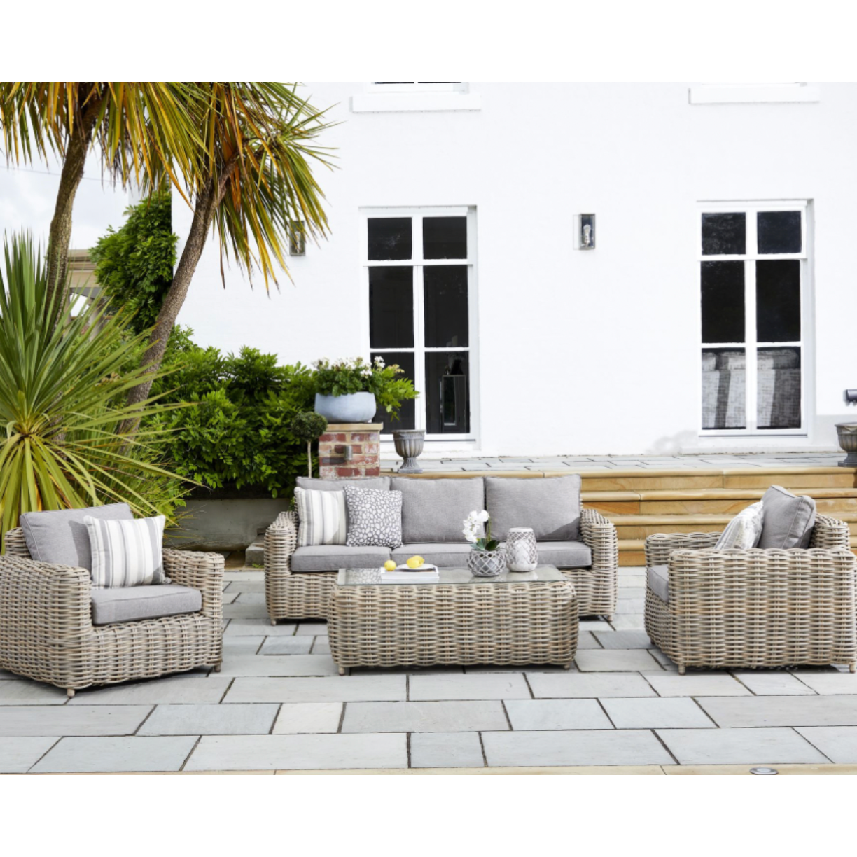 5 Seater Outdoor wicker set