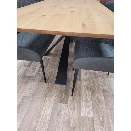 Juliette Extendable dining table wooden leg