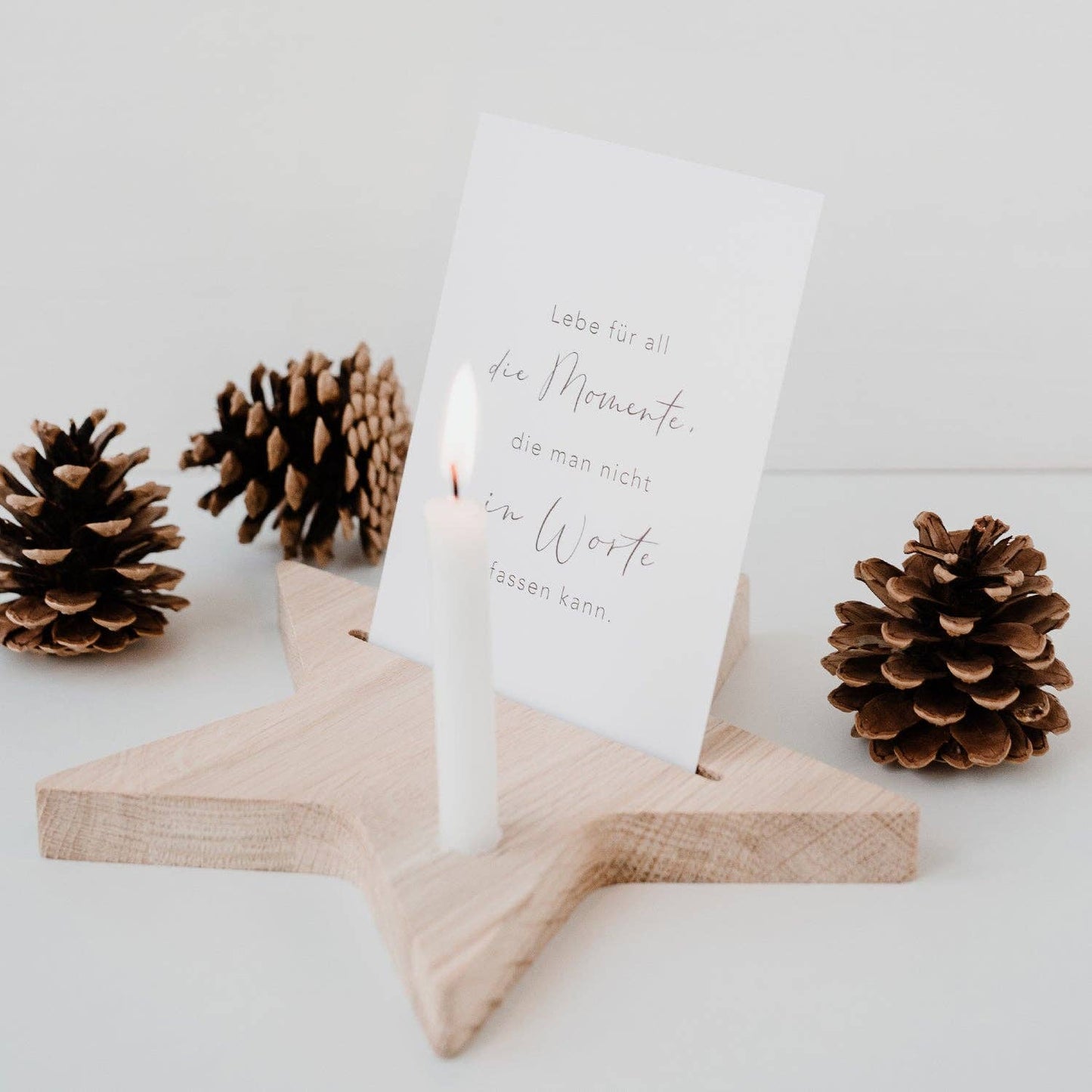 Oak Card stand star 20cm