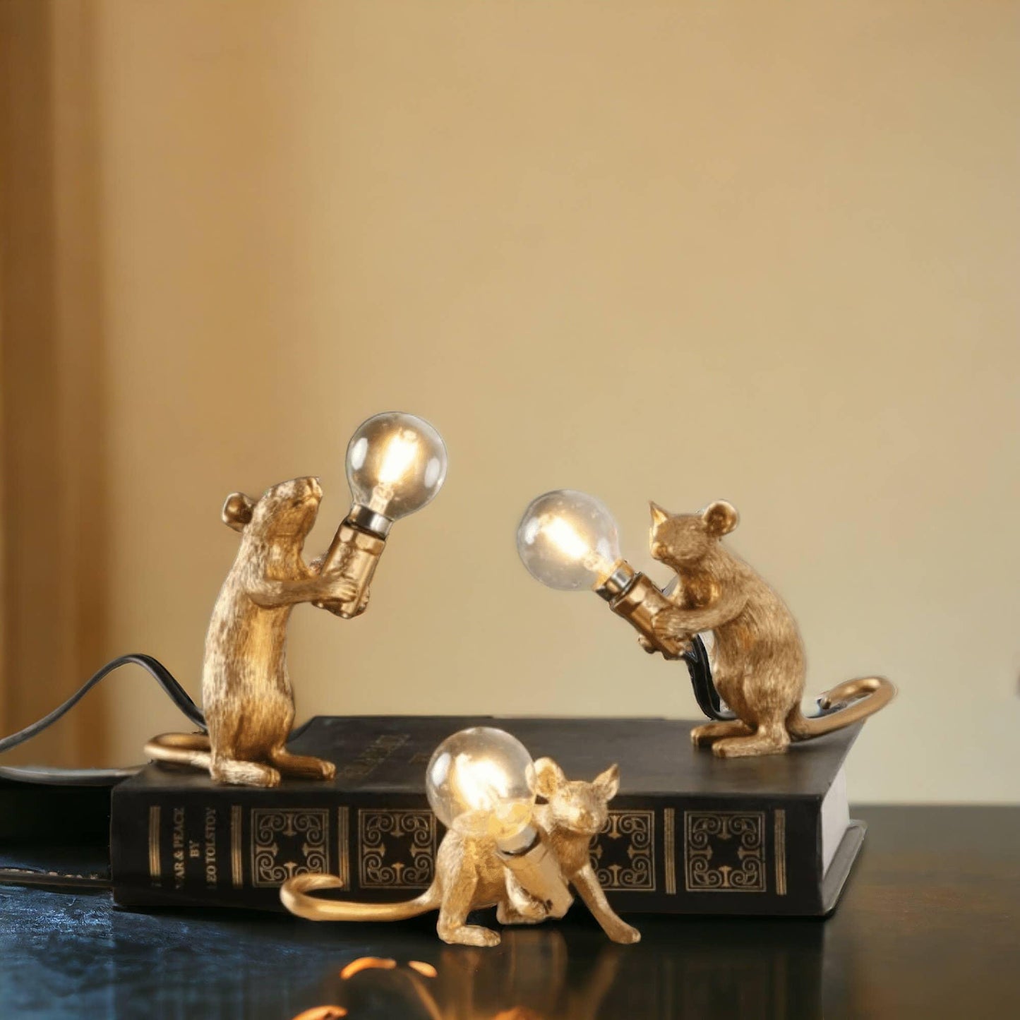 Gold Mouse Resin Light