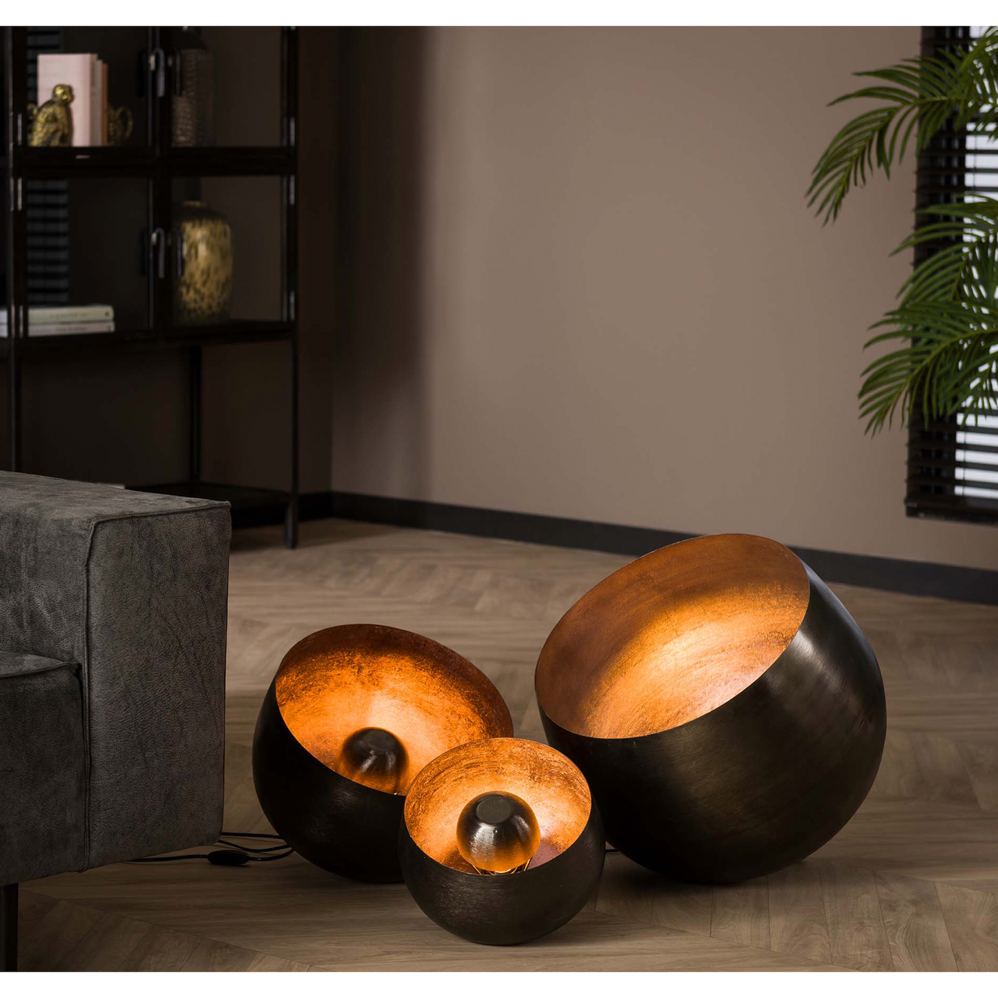 Dome Lamp Black/Gold